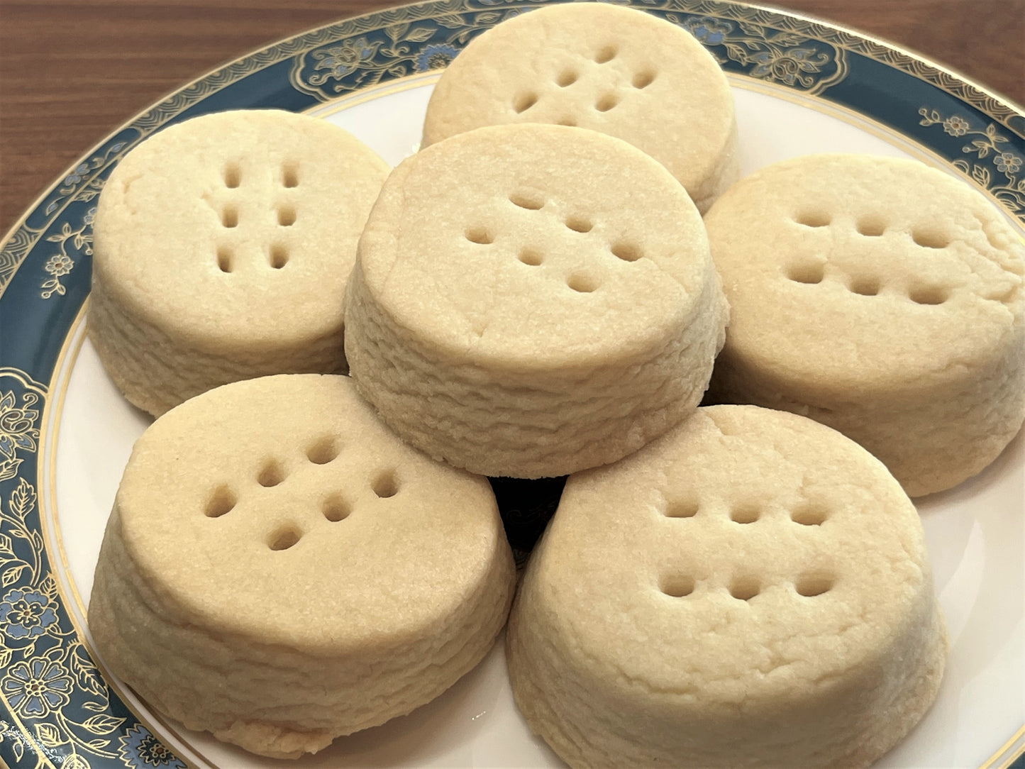 1. Original Shortbread Cookies - 12 cookies
