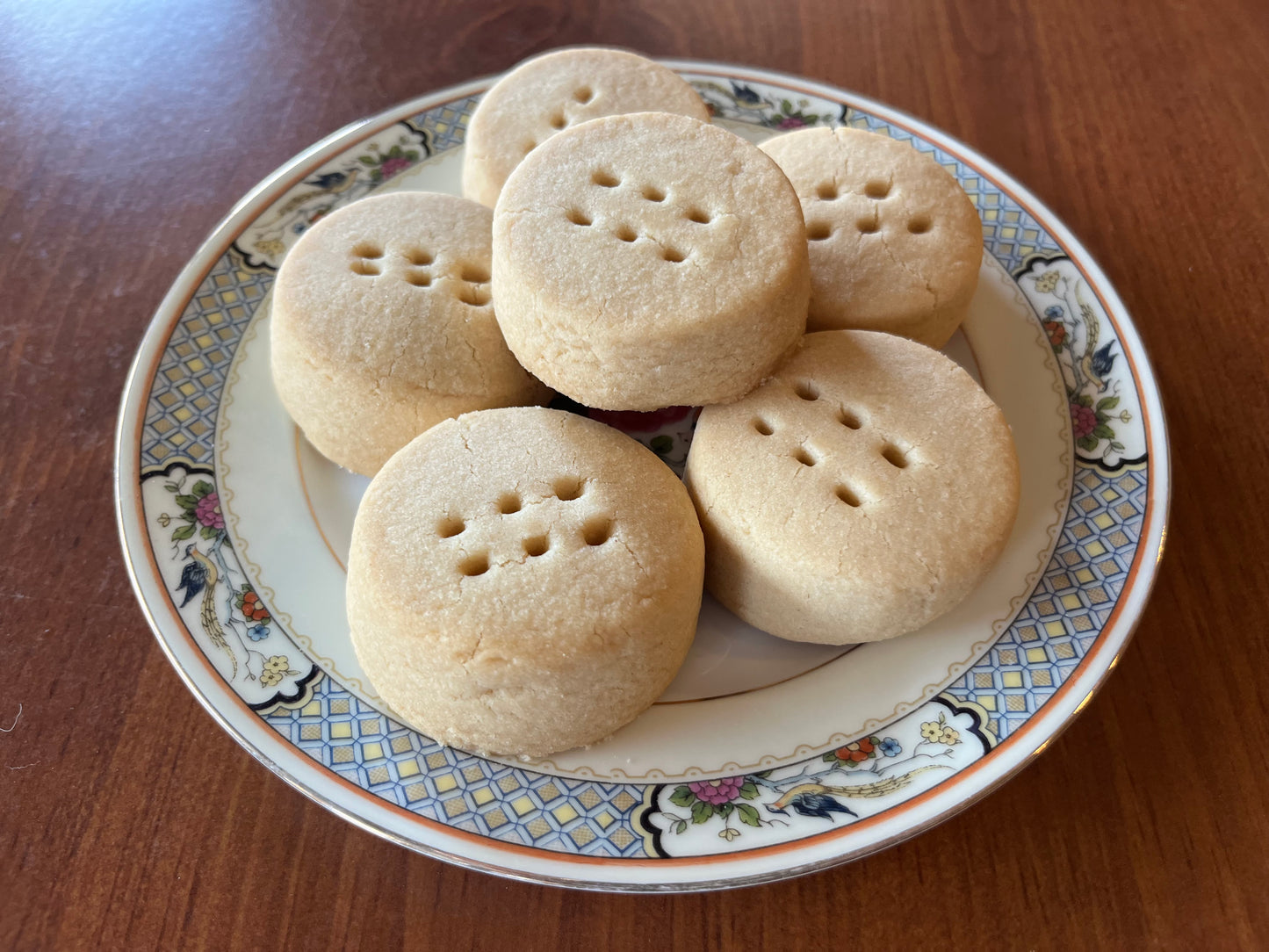6. Peanut Butter Shortbread Cookies - 12 cookies